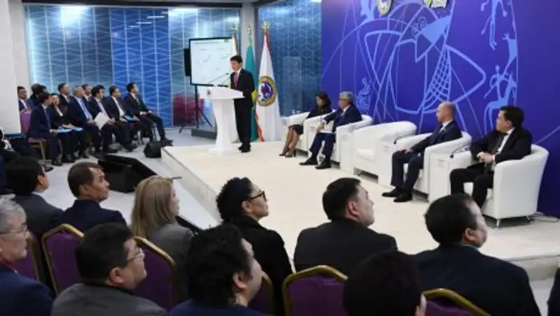 Байбек о движении по Аль-Фараби: Ехал спокойно