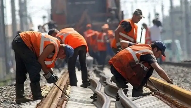 РФ назвала сроки запуска железной дороги в обход Украины