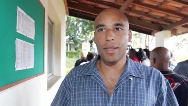 Ривалдо уволил сына Пеле