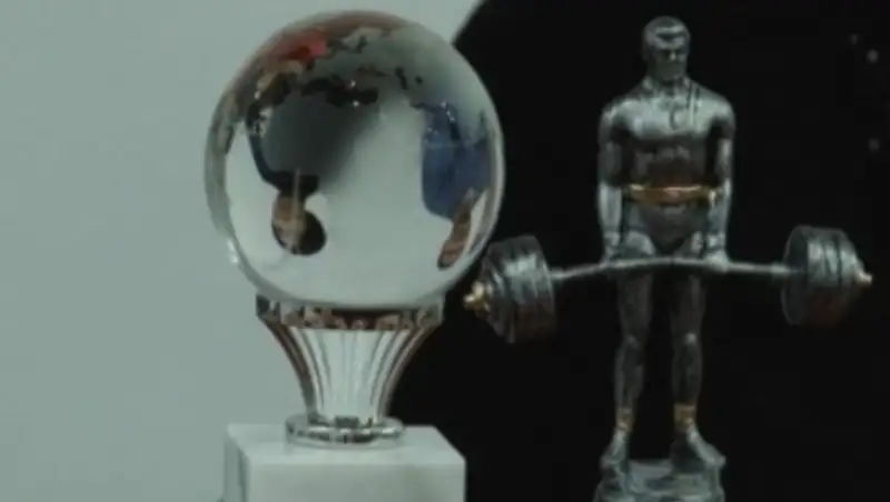 Пауэрлифтеры Карагандинской области привезли 14 золотых медалей с чемпионата мира