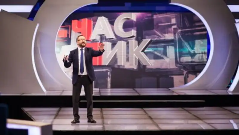 Известный казахстанский юрист стал ведущим ток-шоу