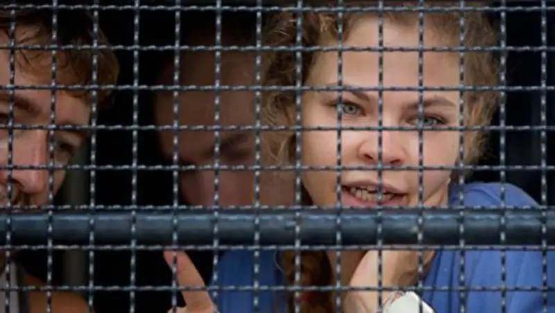 В Таиланде Настю Рыбку и Алекса Лесли приговорили к условному сроку