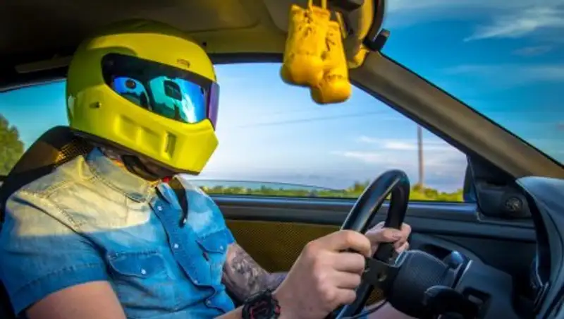 МВД РК: автомобилистам не понадобятся шлемы