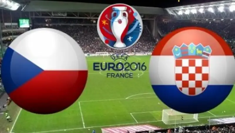 Росицки — в "старте" Чехии на матч с Хорватией, Нецид — в запасе 