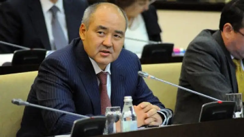 «Дочки» «Самрук-Казына» не смогут проводить валютные операции без согласования с ФНБ