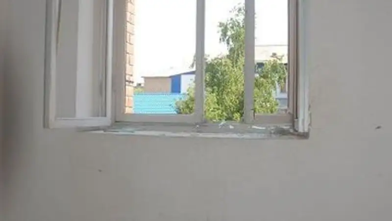 Курсант института МЧС в Кокшетау выпрыгнул из окна 3 этажа