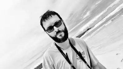 музыкант композитор , фото - Новости Zakon.kz от 06.12.2021 13:53