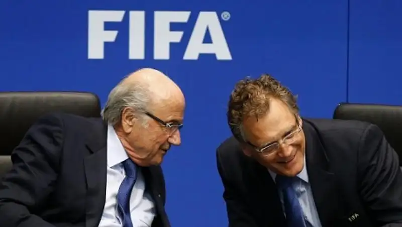 Главный футбольный функционер планеты прибыл в Москву