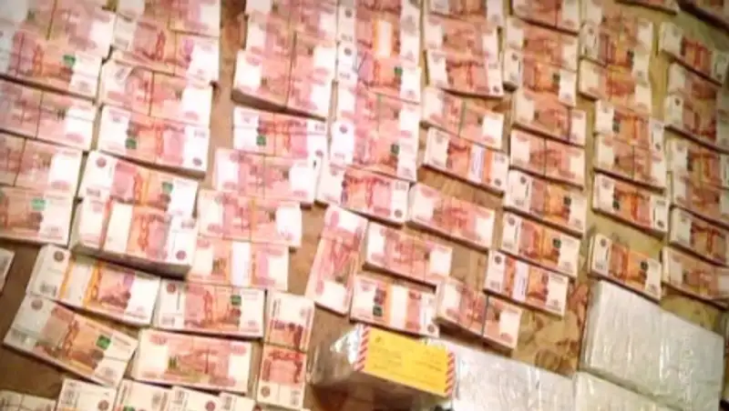 Главе налоговой службы Крыма предъявлено обвинение в даче взятки