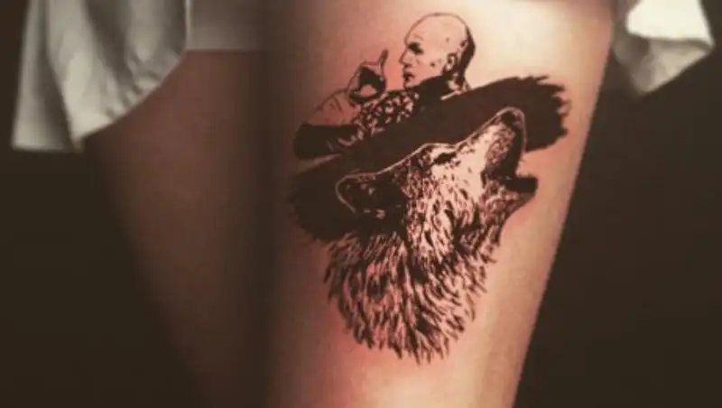 Фанатка Василия Левита сделала тату с его изображением