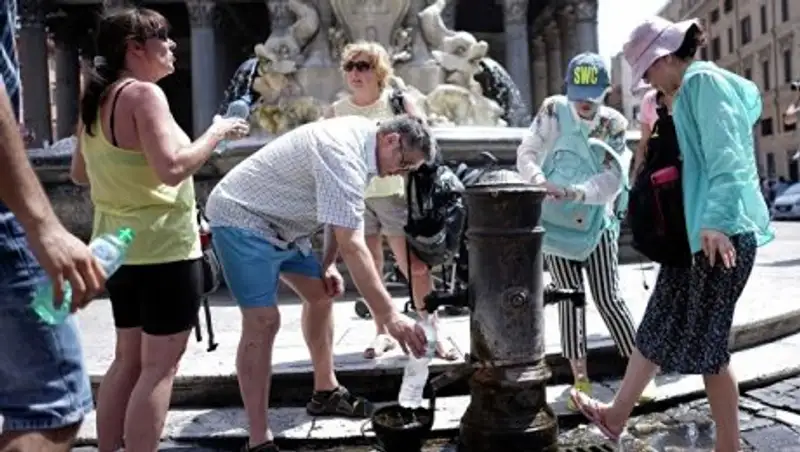 Жители Рима рискуют остаться без питьевой воды