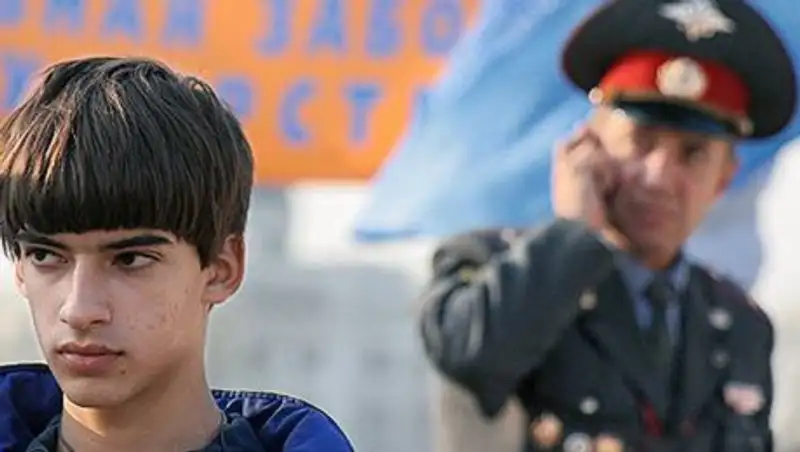 В отделы полиции Акмолинской области доставлены 90 подростков