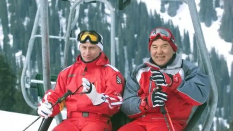 Назарбаев и Путин вместе покатались на лыжах