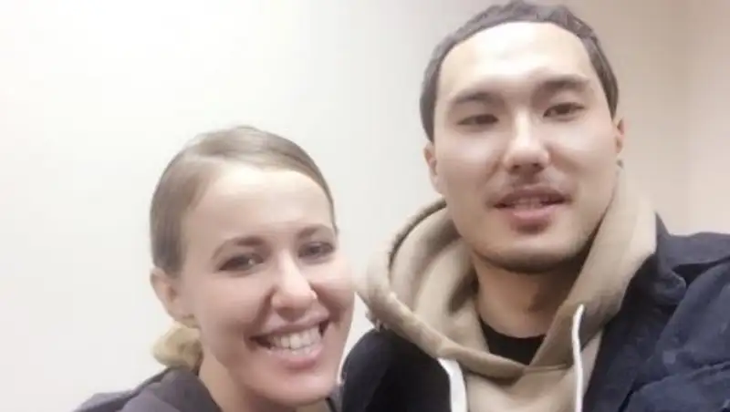 Собчак взяла интервью у Скриптонита