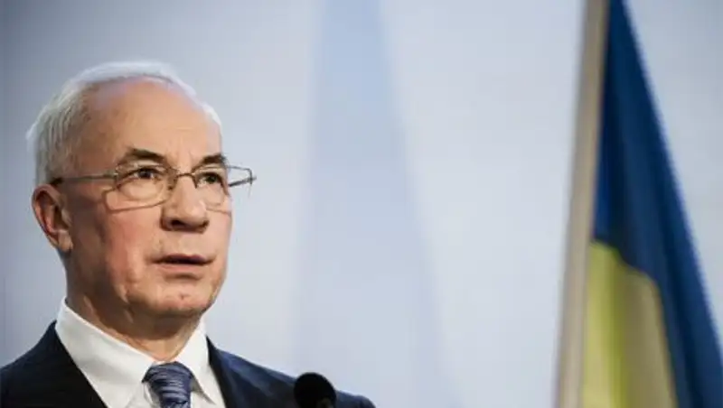 Экс-премьер Украины Азаров объявлен в розыск за "злоупотребление властью"