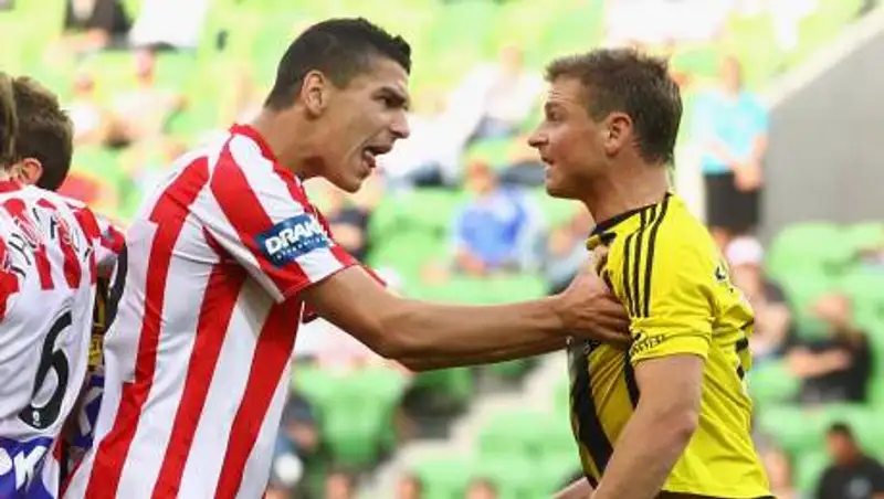 Казахстанские и украинские футболисты подрались во время матча в Турции