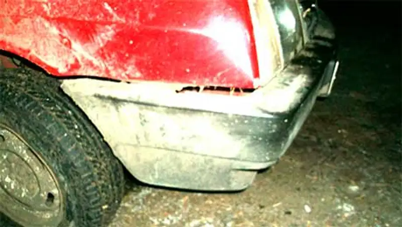 Пьяный водитель сбил девушку и скрылся с места ДТП в Костанайской области, фото - Новости Zakon.kz от 03.12.2013 22:33