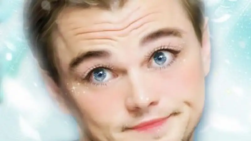 Няшные фото звезд, сделанных в китайском вирусном приложении