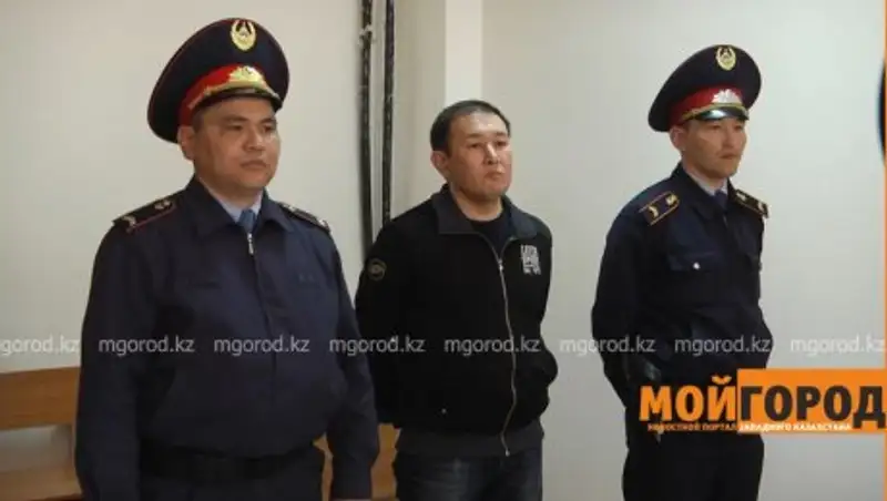 Экс-главу облспорта ЗКО приговорили к пяти с половиной годам тюрьмы