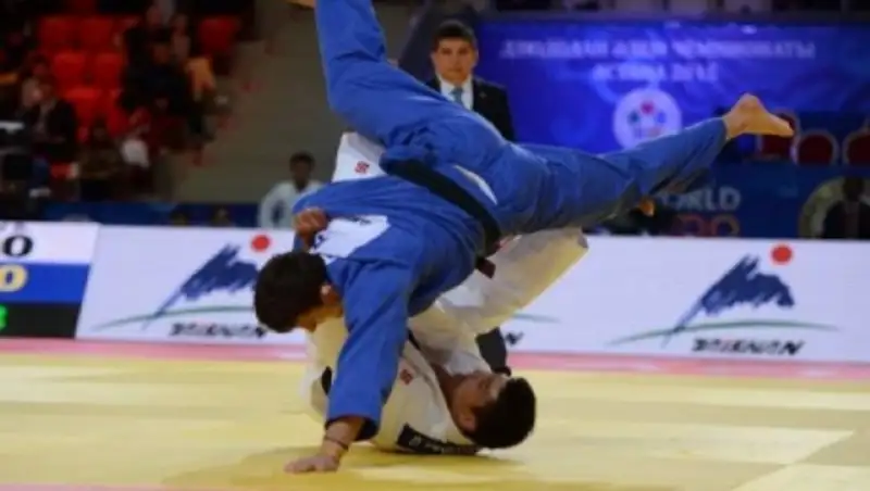 В Алматы дзюдоисты были отмечены денежными вознаграждениями 