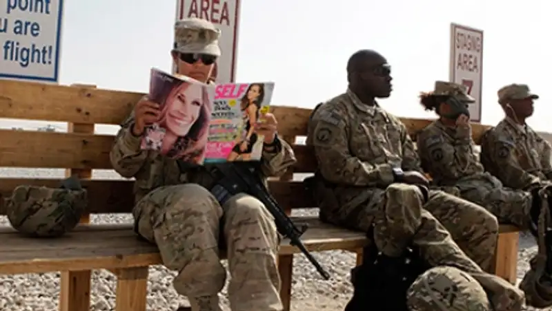 Пентагон начнет замораживать сперму и яйцеклетки солдат