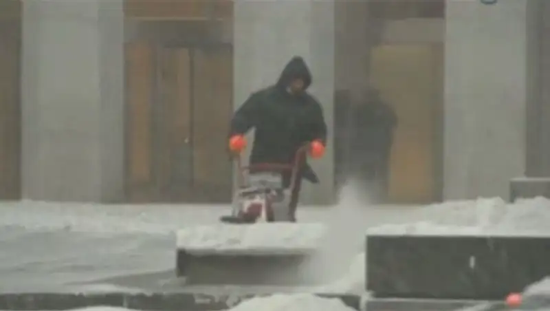 Снежный шторм «Джуно» накрыл семь американских штатов