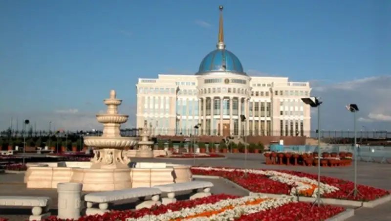 Премьер-Министр Венгрии поздравил Нурсултана Назарбаева победой на президентских выборах