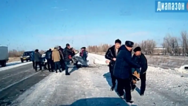 Родственница подсудимого водителя рассказала о мародерстве на месте аварии под Алгой