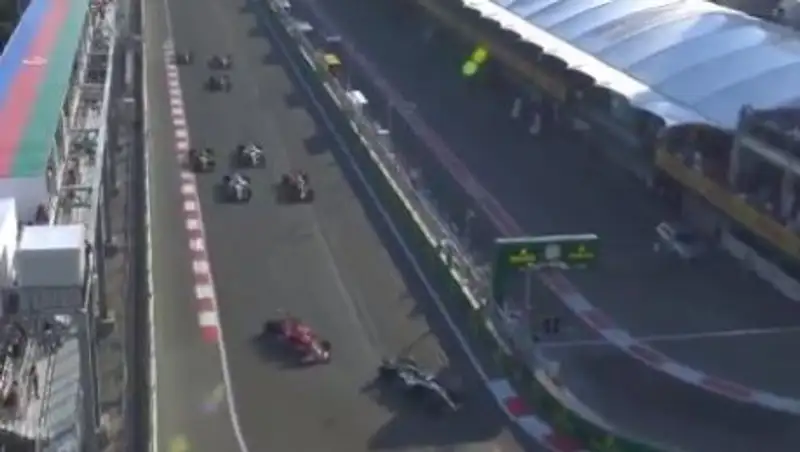 Показан лучший обгон сезона в «Формуле-1»