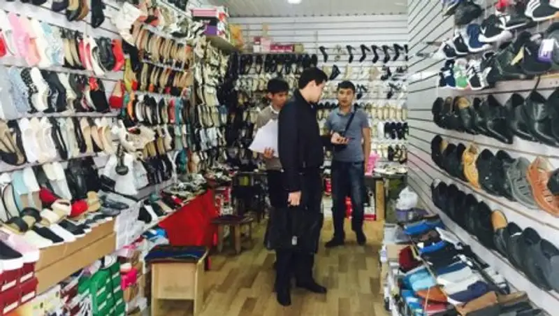 На «Зеленом базаре» Алматы проходят налоговые проверки