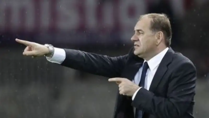 Экс-тренер ФК "Кайрат" Владимир Вайсс: отдыхаю и жду предложений 