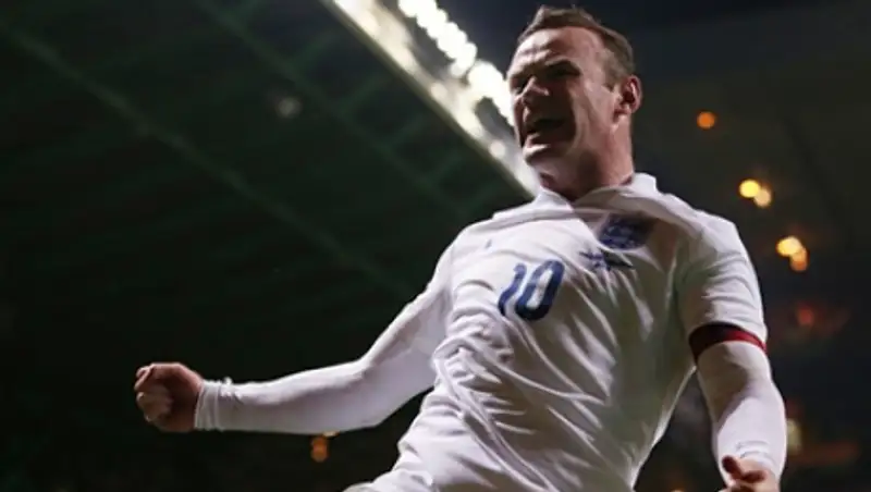 Профессиональный рестлер бросил вызов футболисту Уэйну Руни