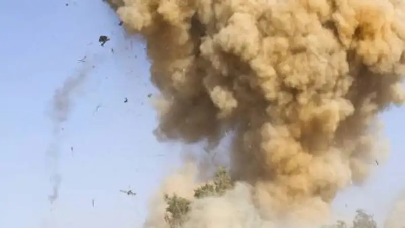 Серия мощных взрывов прогремела в Экваториальной Гвинее