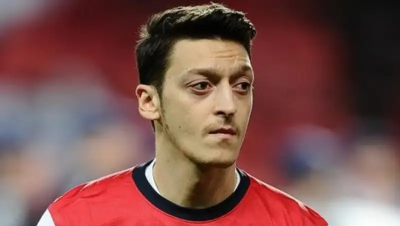 Болельщики признали Озила лучшим игроком сборной Германии на чемпионате Европы