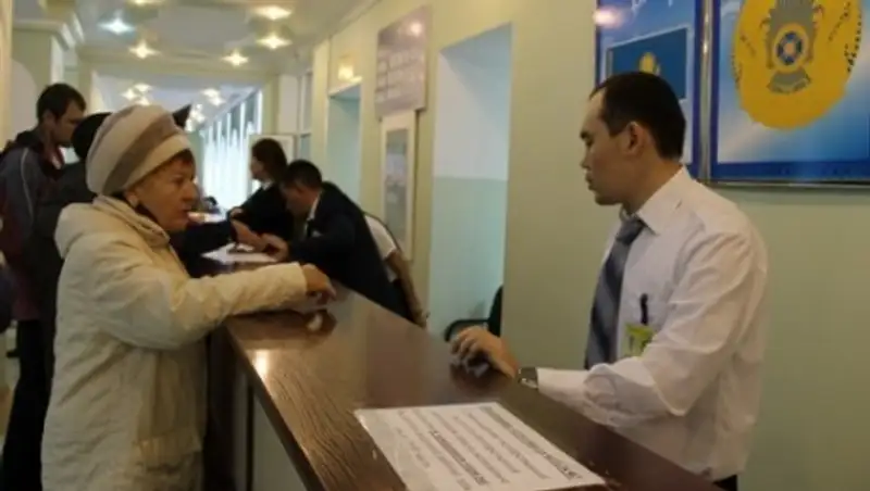 Сотрудники ЦОНов будут оформлять документы от имени клиентов