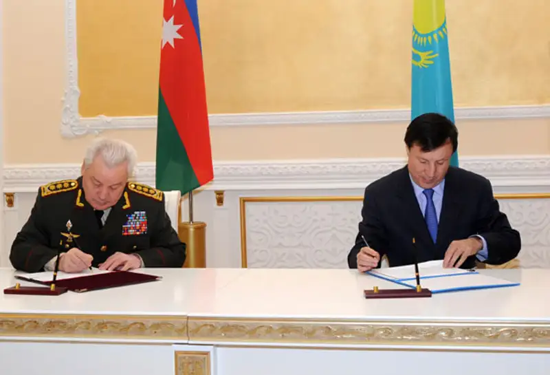 Министерства обороны Казахстана и Азербайджана утвердили план сотрудничества на 2012 год, фото - Новости Zakon.kz от 06.12.2011 16:06