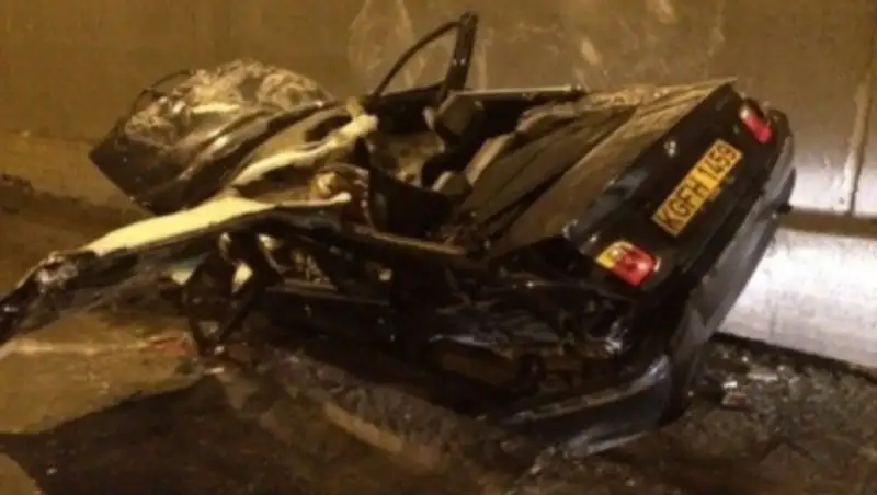 В Алматы в автомобильной аварии насмерть разбились два брата