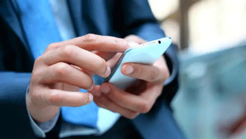 Казахстанцы смогут уточнять статус заявок, поданных через ЦОН, по телефону