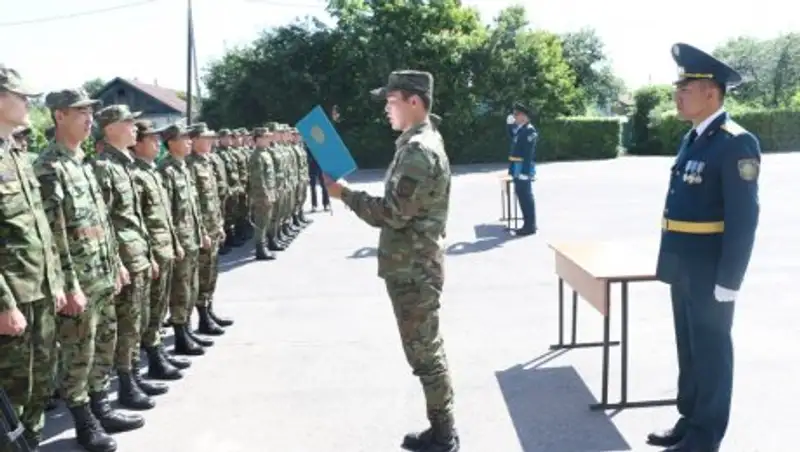 Пожарные-спасатели Алматы приняли присягу