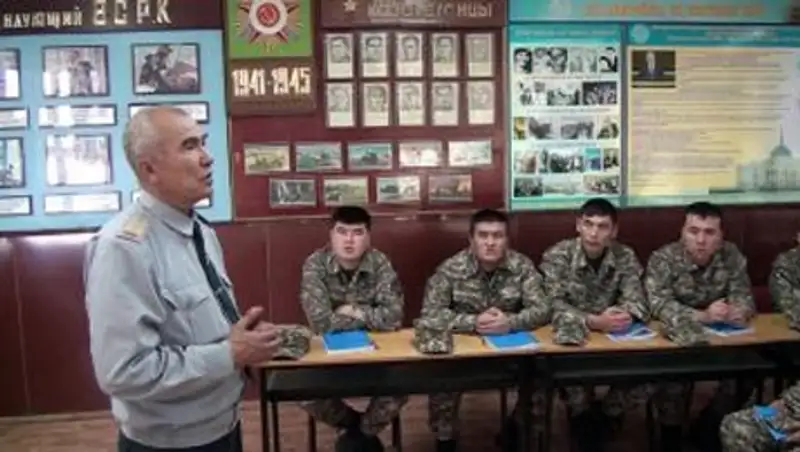 В Шымкенте стало популярно получать военный билет за деньги