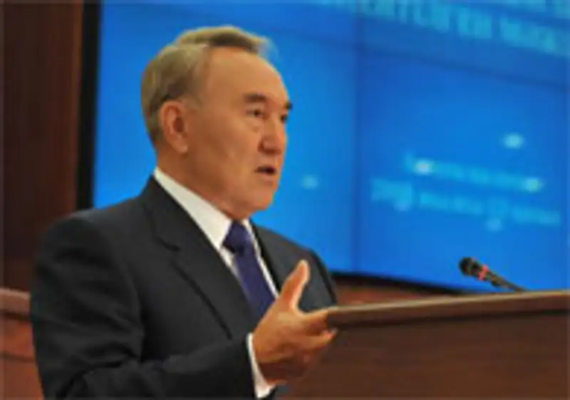 Назарбаев наградил в честь 20-летия независимости Казахстана ряд политических и общественных деятелей, фото - Новости Zakon.kz от 14.12.2011 23:49