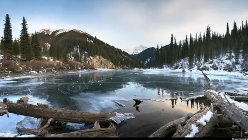 В Алматы моренные озера не представляют угрозы из-за сильной жары