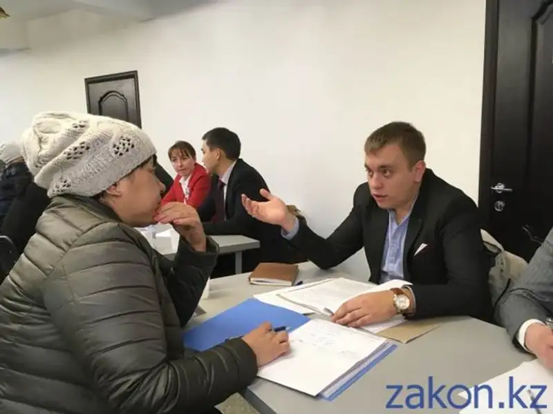 Тысячи казахстанцев получили помощь в рамках акции «Народный юрист», фото - Новости Zakon.kz от 25.11.2019 14:03