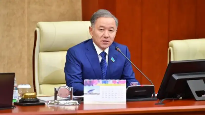 Нигматулин: Главная задача депутатов – законодательно обеспечить поручения президента