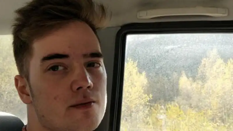 В Алматы две недели ведутся поиски 22-летнего молодого человека