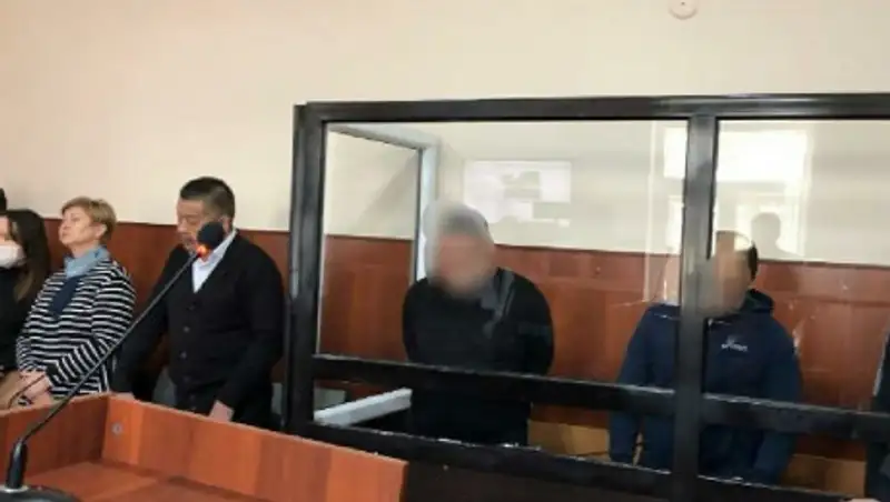 Трое сотрудников управления по борьбе с наркобизнесом проведут 5 лет в колонии