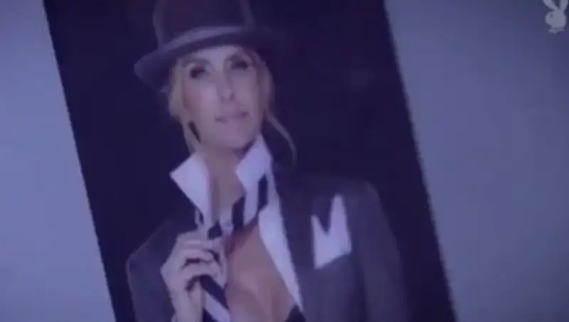 Бывшая жена Хью Хефнера воссоздала свою обложку Playboy 1988 года