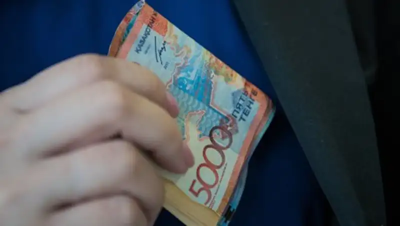 Казахстанцев призвали каждый день повторять "антикоррупционную мантру"