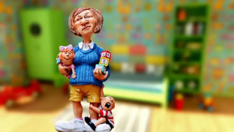 Стало известно о повышении зарплат нянечкам в Казахстане