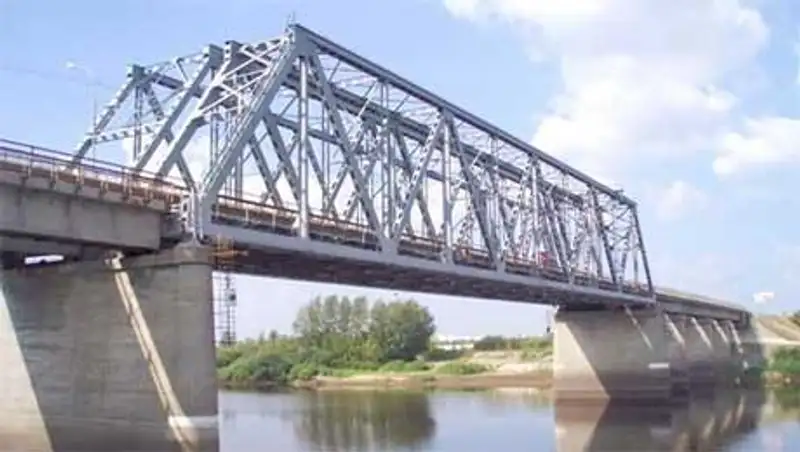 Пригороды Уральска нуждаются в построении новых мостов, фото - Новости Zakon.kz от 06.11.2013 15:19